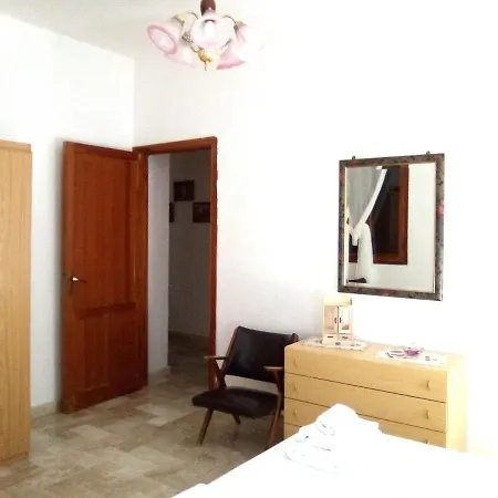 Pensión Sherden House Solanas (Cagliari)