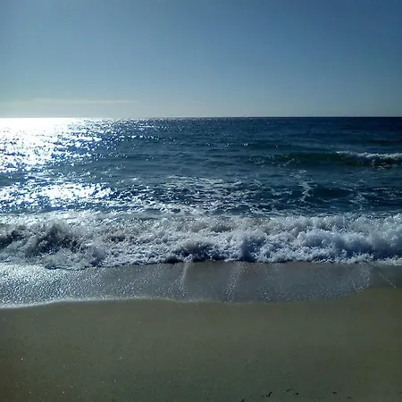 Sherden House Pensión *
